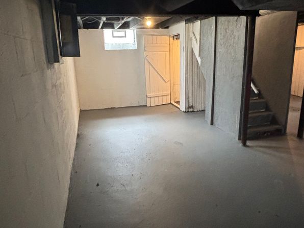 19376 Hamburg St, Detroit, MI 48205