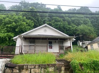 77 Goodwill Rd, Huntington, WV 25704