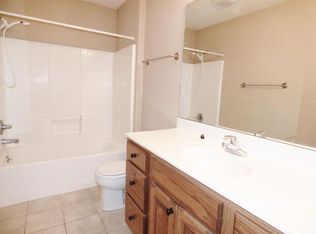 415 Brookmont Dr, Manhattan, KS 66502