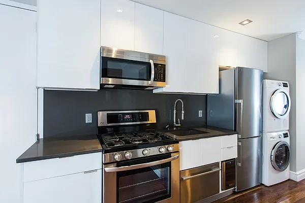 Rented by Centennial Properties NY | media 9