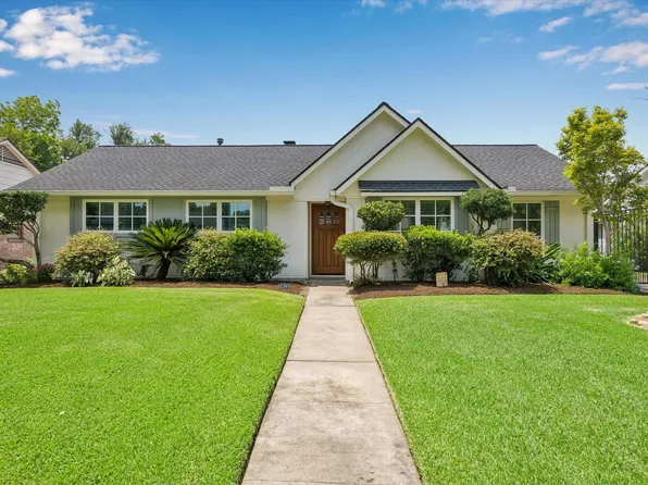 2315 Elmgate Dr, Houston, TX 77080