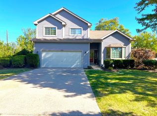 1351 Schiedler Dr, Batavia, IL 60510