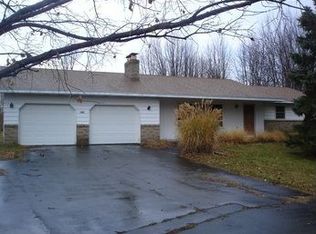 305 Ten Mile Rd NW, Sparta, MI 49345