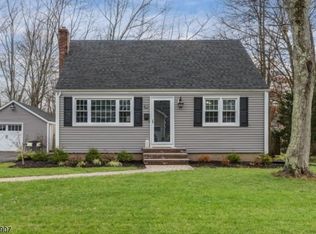 18 Columbia Ave, Berkeley Heights, NJ 07922