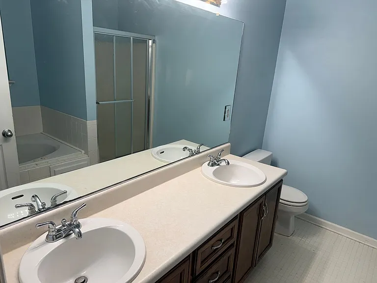 106 Thorton Dr — Photo 13