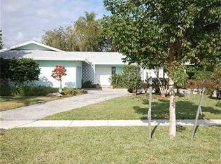 1671 40th St, West Palm Beach, FL 33407
