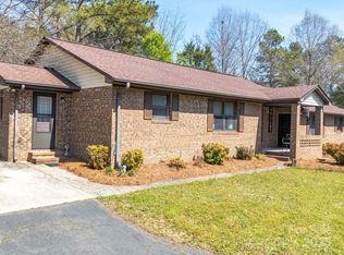 951 Page St, Mount Pleasant, NC 28124