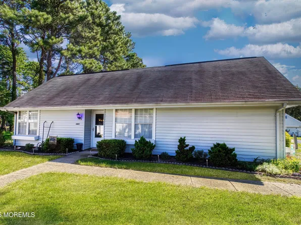 440 Dartmoor Way #I, Manchester, NJ 08759