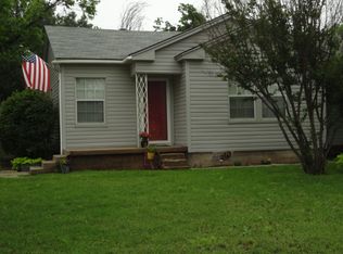 1300 Edgewood Ave, Graham, TX 76450