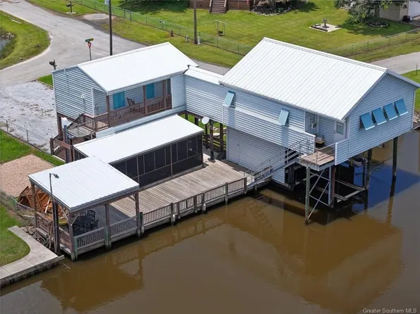 7205 Pirates Cv, Sulphur, LA 70665