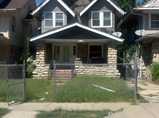2504 E 42nd St, Kansas City, MO 64130