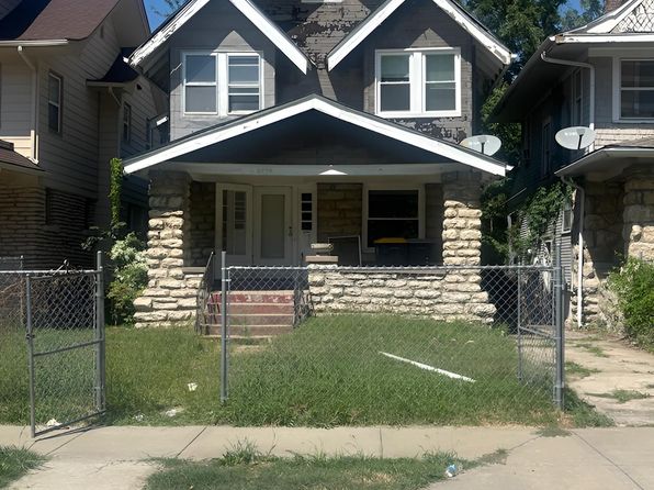2504 E 42nd St