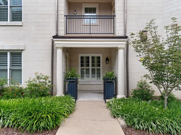 4116 Ridgefield Dr, Nashville, TN 37205