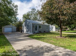 3938 52nd St, Des Moines, IA 50310