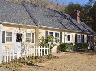 64 Morris Hubbard Rd, Haddam, CT 06441
