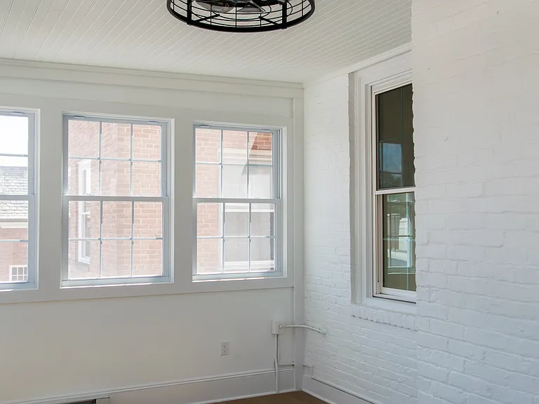 32 Nassau St #3-B — Photo 13