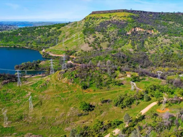 276 Oregon Gulch Rd, Oroville, CA 95965