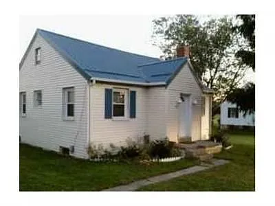 5415 Cincinnati Zanesville Rd NE photo 1
