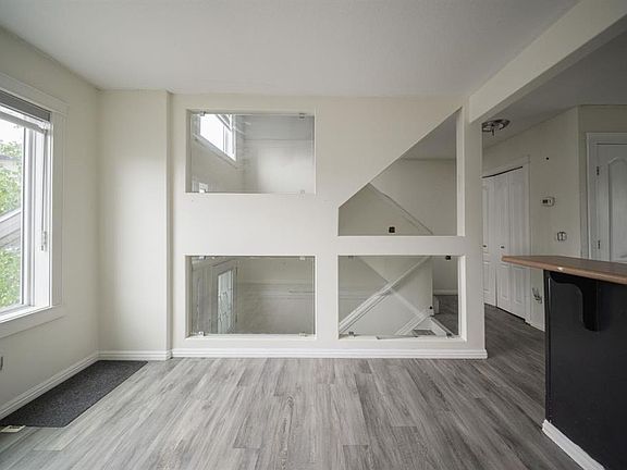 5th image of 100 S Albion Dr #30