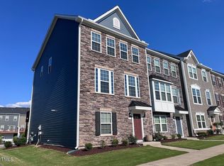 1087 Branch Line Ln, Apex, NC 27502