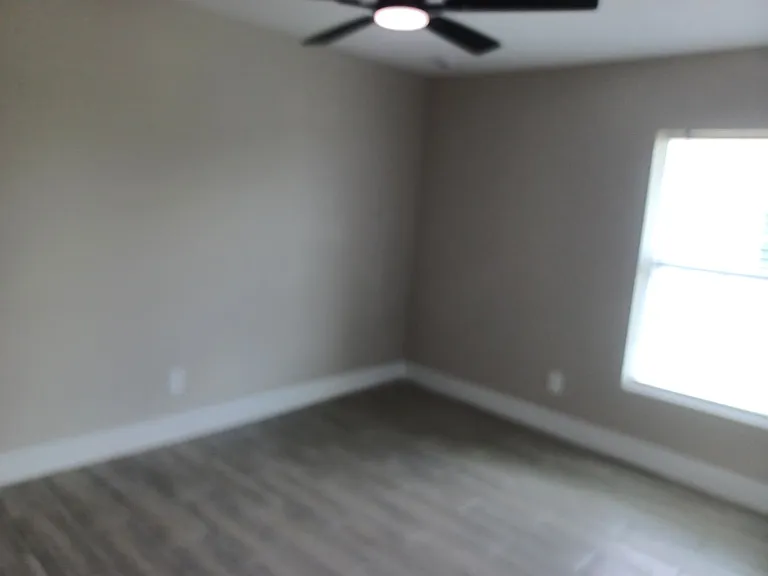 1312 NE 1st Pl — Photo 14