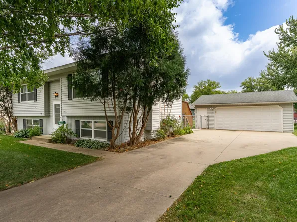 1916 9 1/2 Ave SE, Rochester, MN 55904