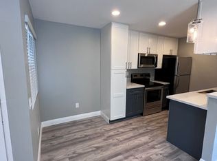 Beautifully Upgraded One Bedroom-One Bathroom Apartment in Talmadge, San Diego, CA 92115