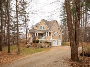 10 Baron Rd, Hampton, NH 03842