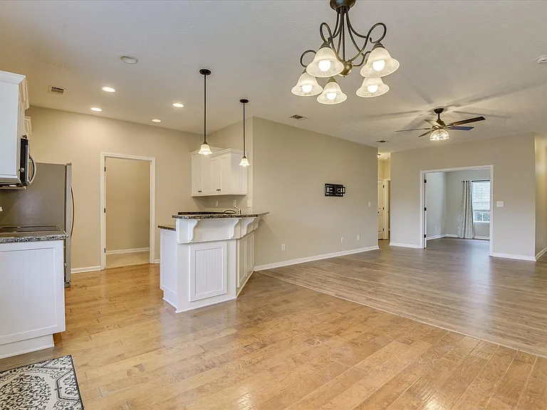 178 Kline St NW — Photo 8