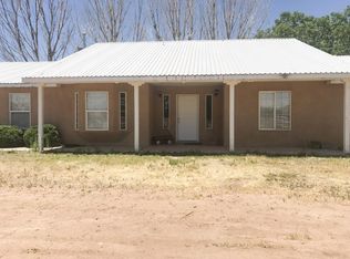 2 Lizzie Ln, Los Lunas, NM 87031