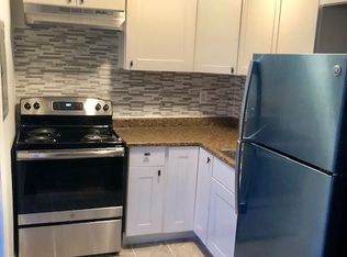 32 Old Foxon Rd APT 12, East Haven, CT 06513