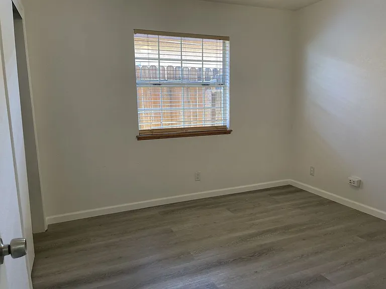 428 W Ward Ave — Photo 12