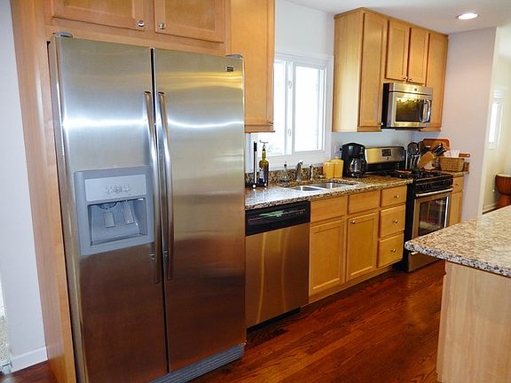 5th image of 65 Forest Park Ln