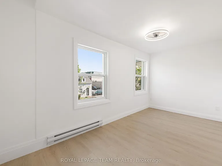 143 Saint Andrew St — Photo 22