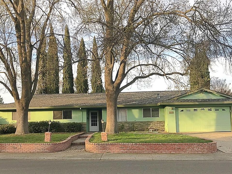 1st image of 9009 Plaza Park Dr