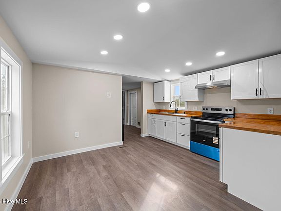 5th image of 272 Charlie Teachey Road