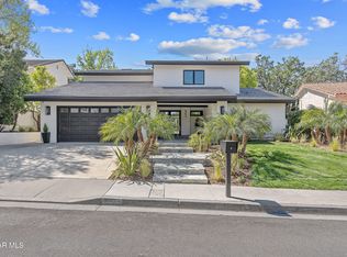 951 Ranch House Rd, Westlake Village, CA 91361