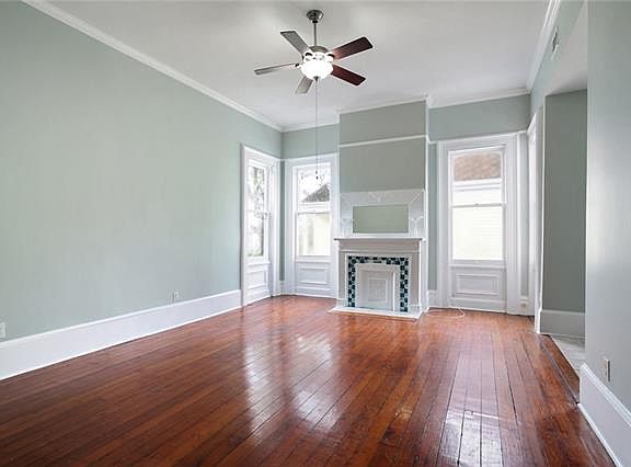 3rd image of 2512 Magazine St APT F