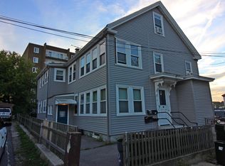 30 Home St APT 2R, Beverly, MA 01915