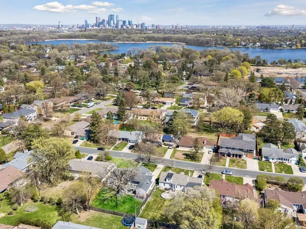 2518 Joppa Ave S, Saint Louis Park, MN 55416