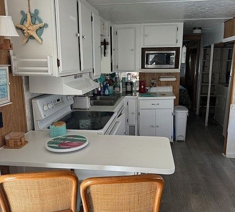 4th image of 16 Jade Dr #16-J