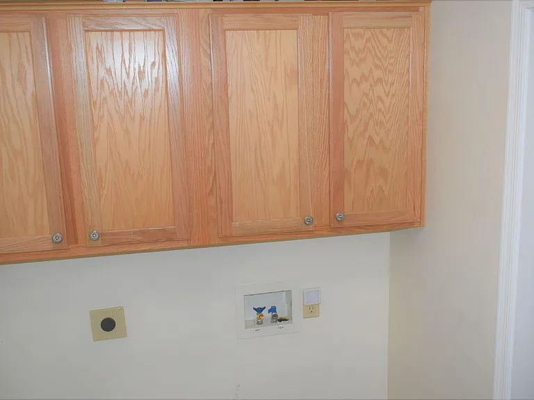 1506 S Pheasant Ln — Photo 30