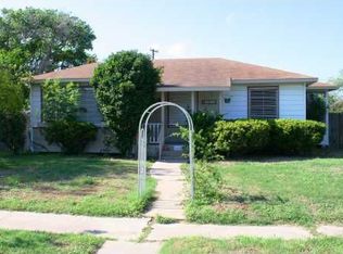 1002 Vaky St, Corpus Christi, TX 78404
