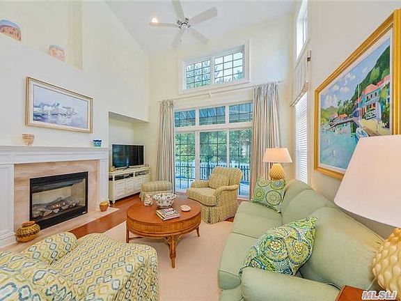 2nd image of 34 Big Pond Ln #34
