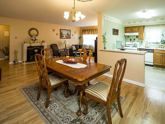 02_Dining Area