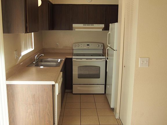 4th image of 3522 W DUNLAP Avenue #181