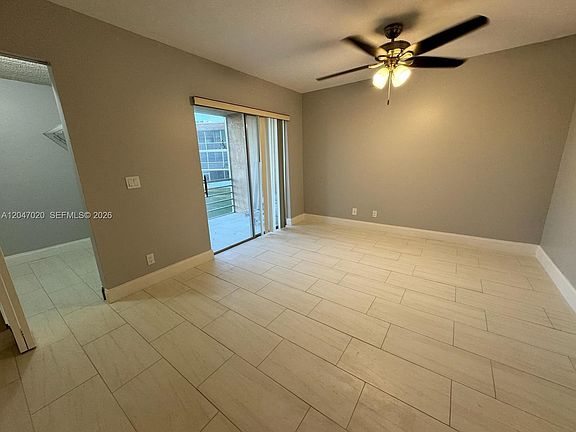 5th image of 500 Village Green Cir W APT 215
