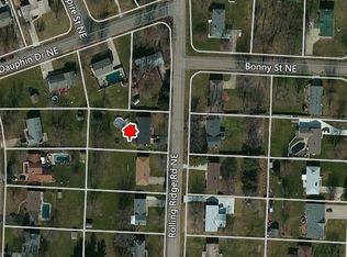 7275 Rolling Ridge Rd NE, Canton, OH 44721