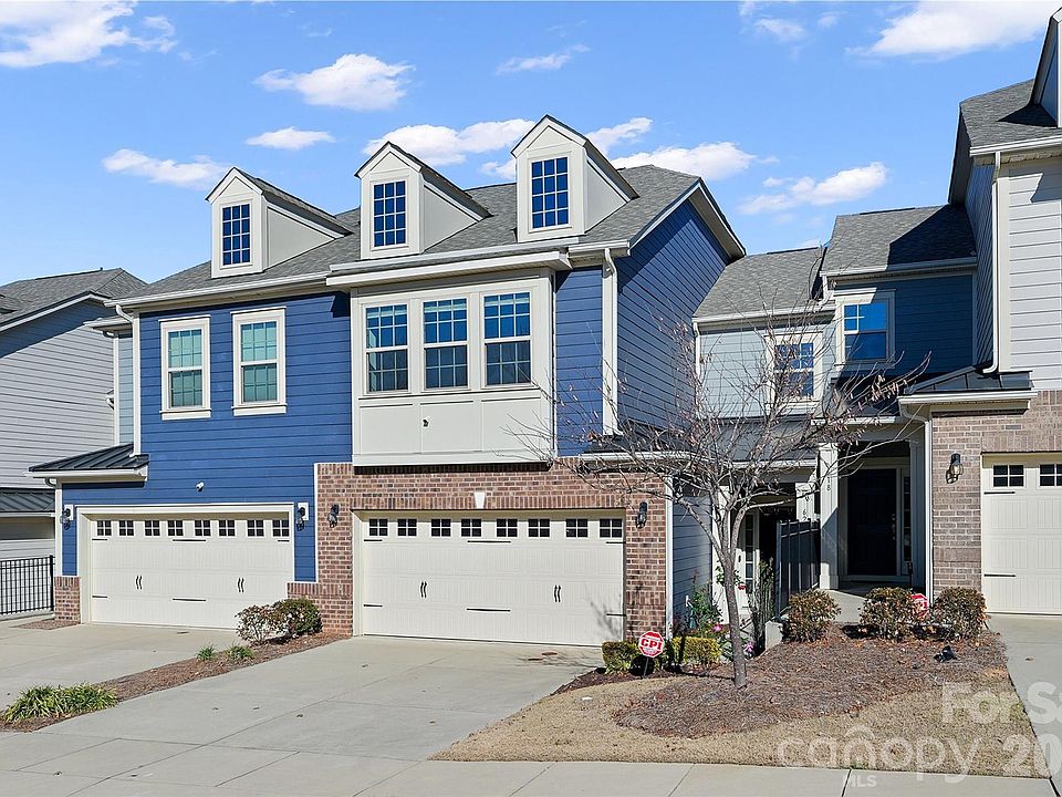 1st image of 620 Amber Meadows Way