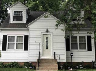 1438 N 6th St, Springfield, IL 62702